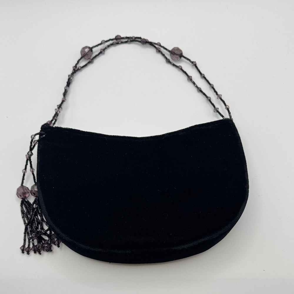La Regale Black Velvet Beaded Evening Clutch